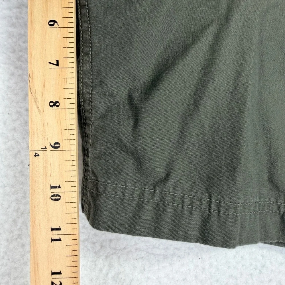 The North Face Cargo Shorts Mens 40 Olive Green Ripstop Hiking Outdoor‎ Utility